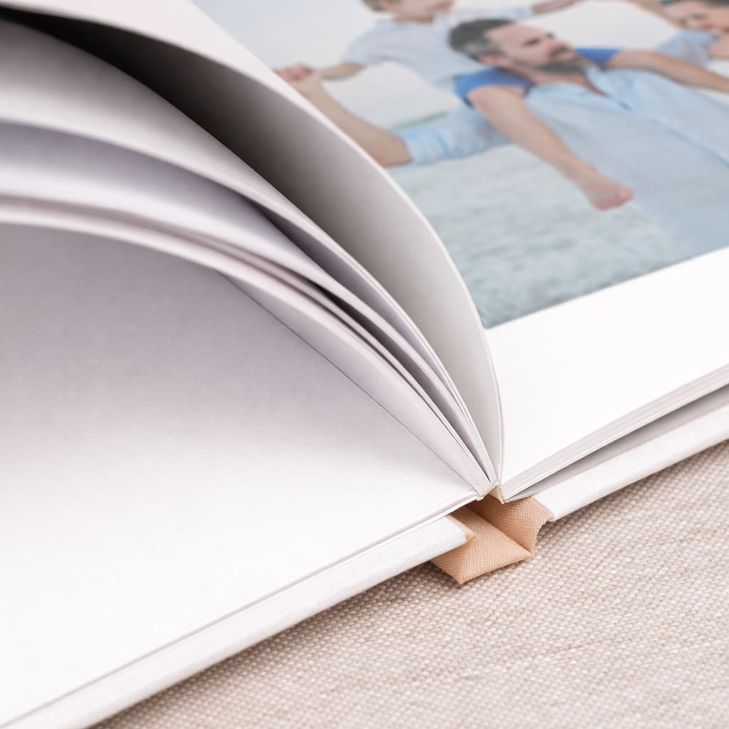 Livre photo paysage fenêtre
